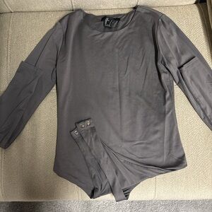 Forever 21 Gray Long Sleeve Top